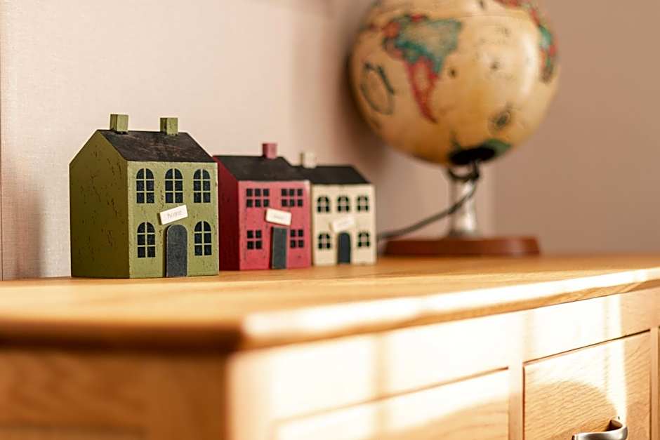 The White Rose Lodge with Hot Tub