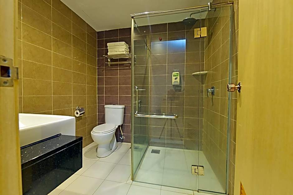 Townhouse Oak Melaka Near Dataran Pahlawan Formerly Ideals Hotel