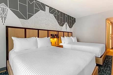 2 Queen Beds, Nonsmoking