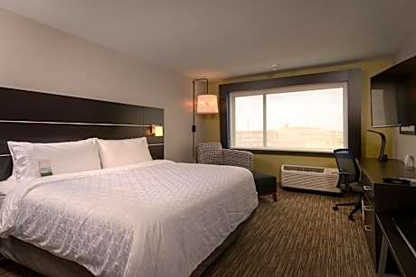 Standard King Room - Communications Accessible