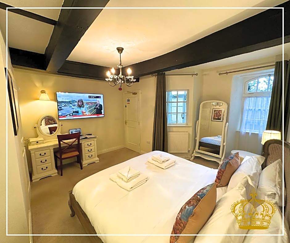 The Old Crown Coaching Inn