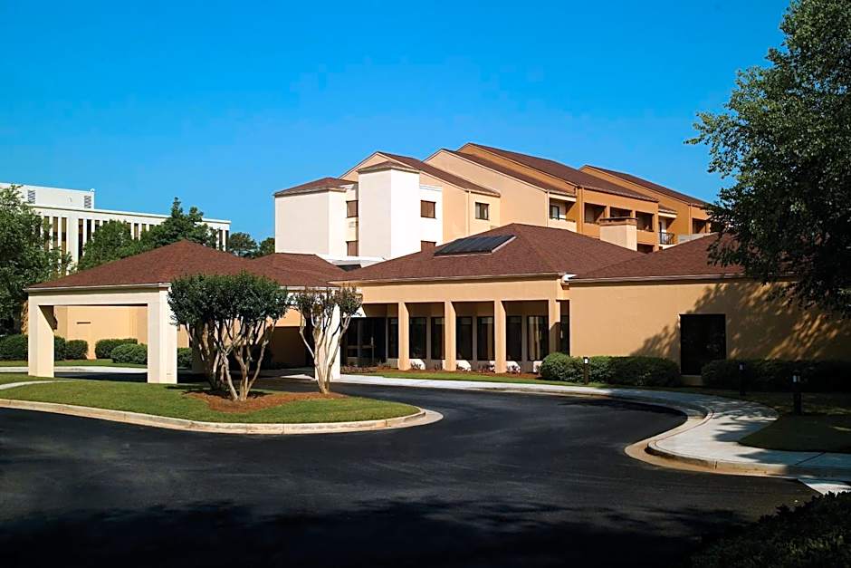 Courtyard by Marriott Atlanta Executive Park/Emory