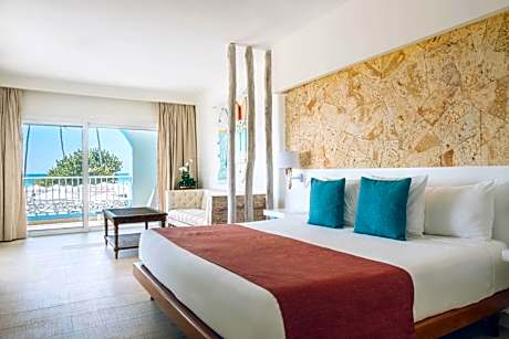 Junior Suite Near Beach