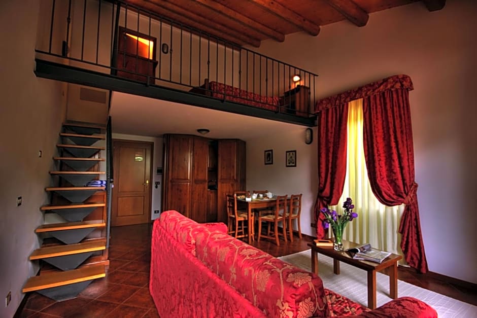 Casanova - Panoramic Rooms and Suites