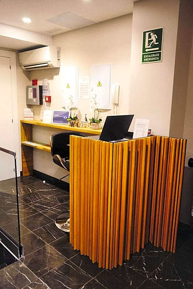 Posidonia Aparthotel