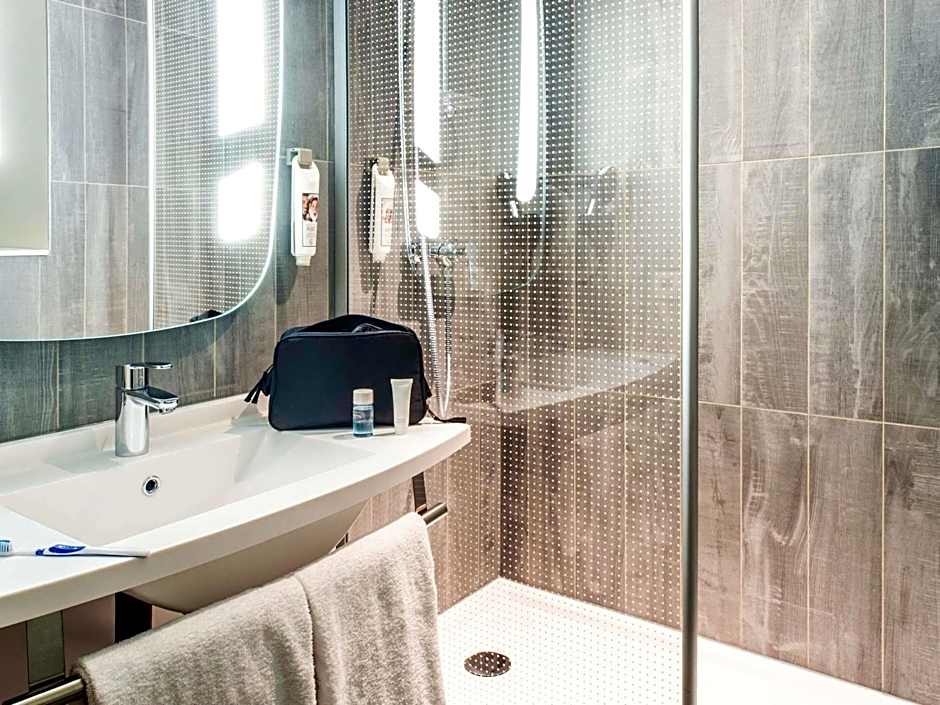 Ibis Paris Bercy Village 12Eme
