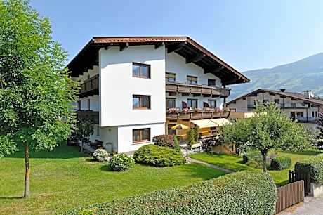 Apart Kofler's Panorama-Zillertal***