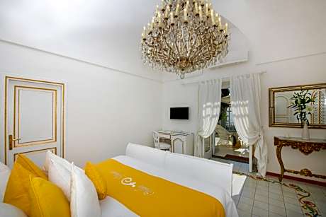 Double Room with Terrace and Hot Tub - Sea View