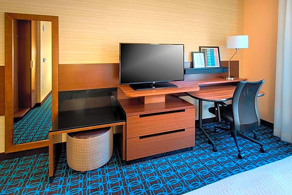 Fairfield Inn & Suites by Marriott Syracuse Carrier Circle