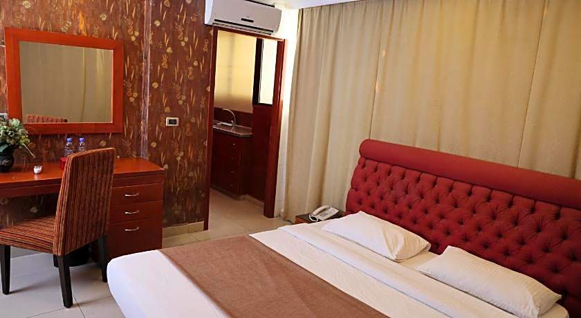 Duroy Hotel