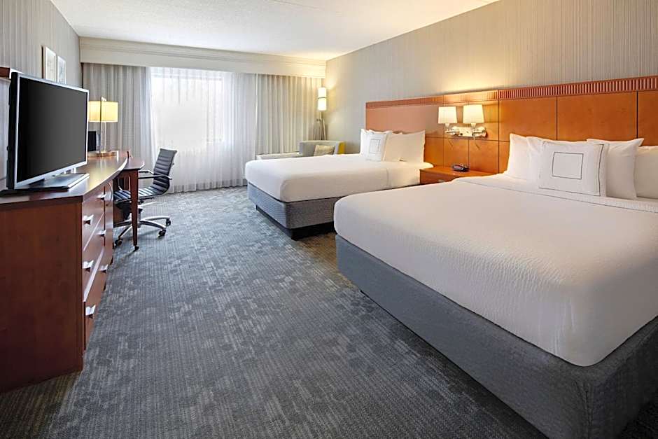 Courtyard by Marriott Cleveland Beachwood