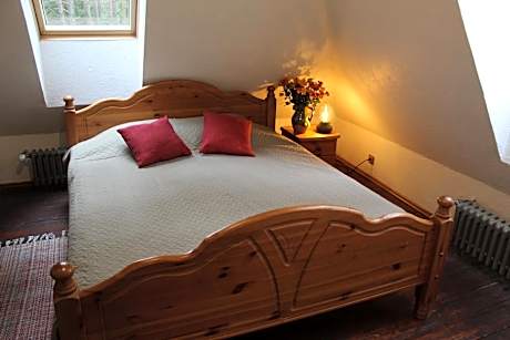 Triple Room with Bath