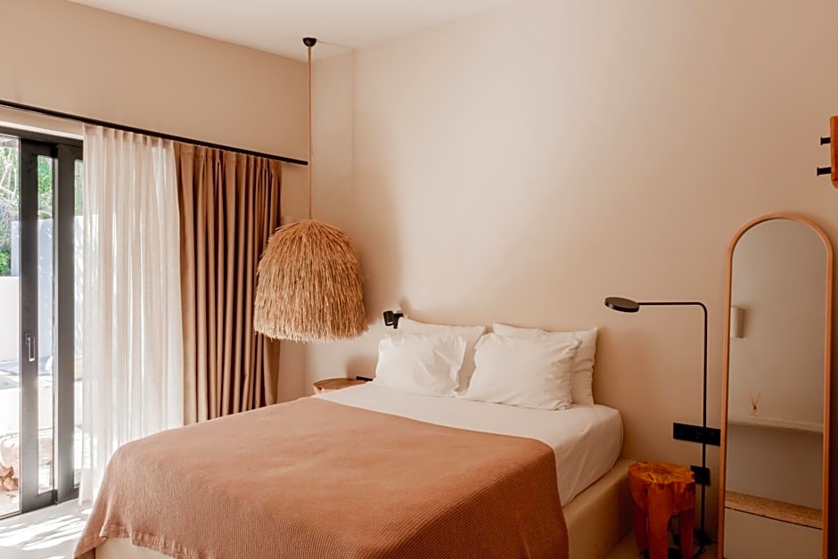 GAIA Alaçatı BY THE SEA - Adult Only
