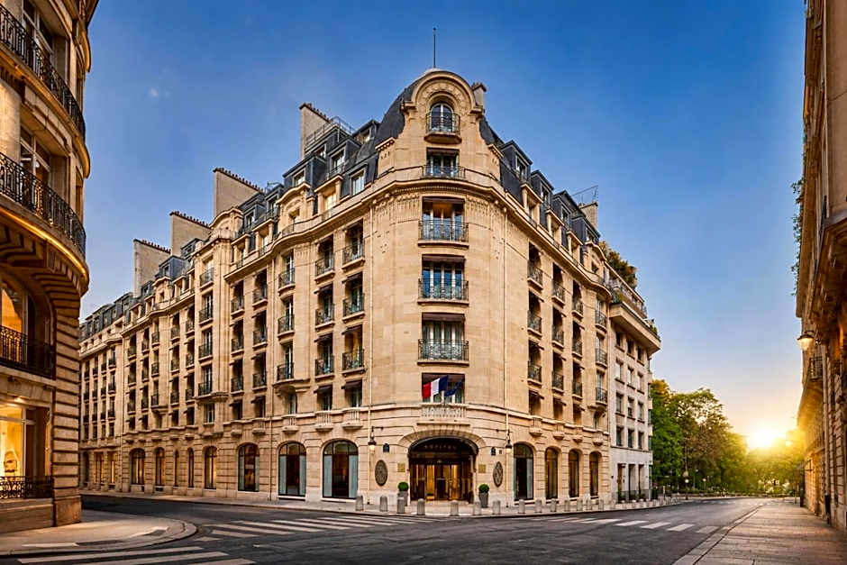 Photo 1 of 50 of Sofitel Paris-Arc De Triomphe