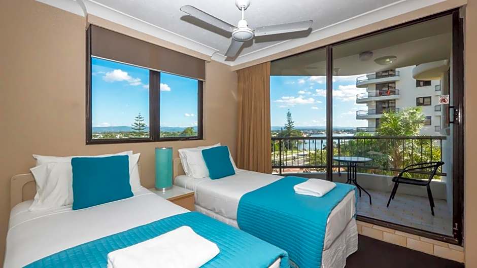 Aristocrat Apartments