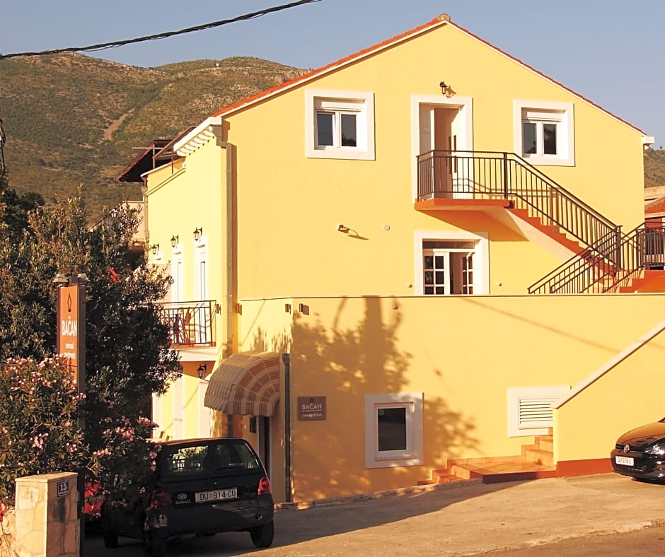 Bacan Serviced Apartments