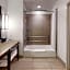 SunCoast Park Hotel Anaheim, Tapestry Collection by Hilton