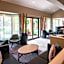 Courtyard by Marriott Chicago O'Hare