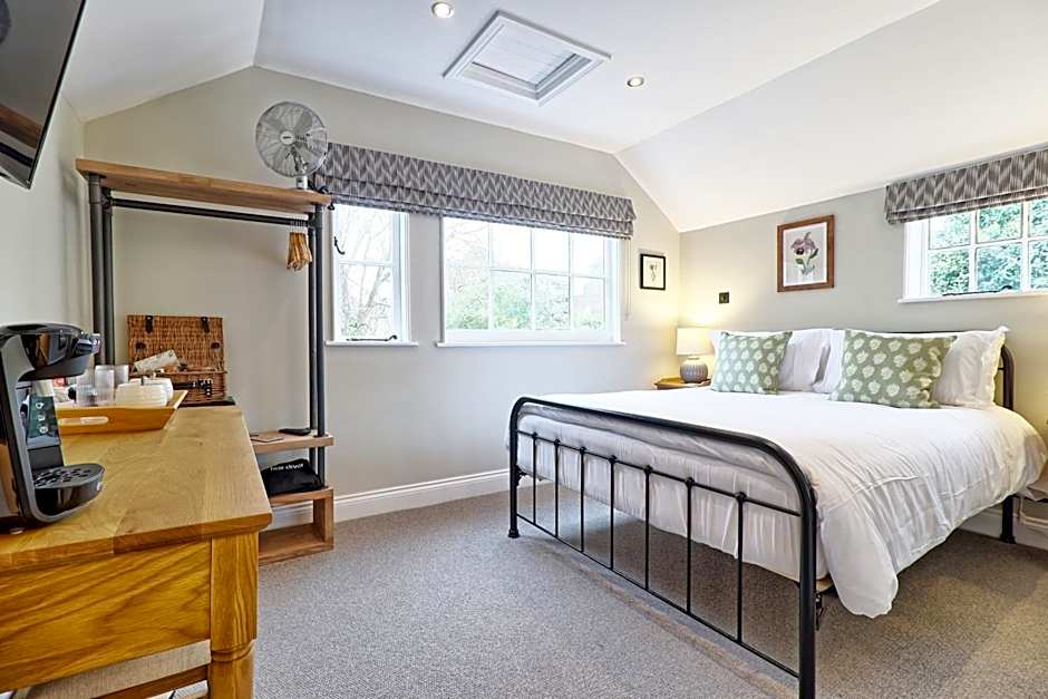 Noble Goose Rooms