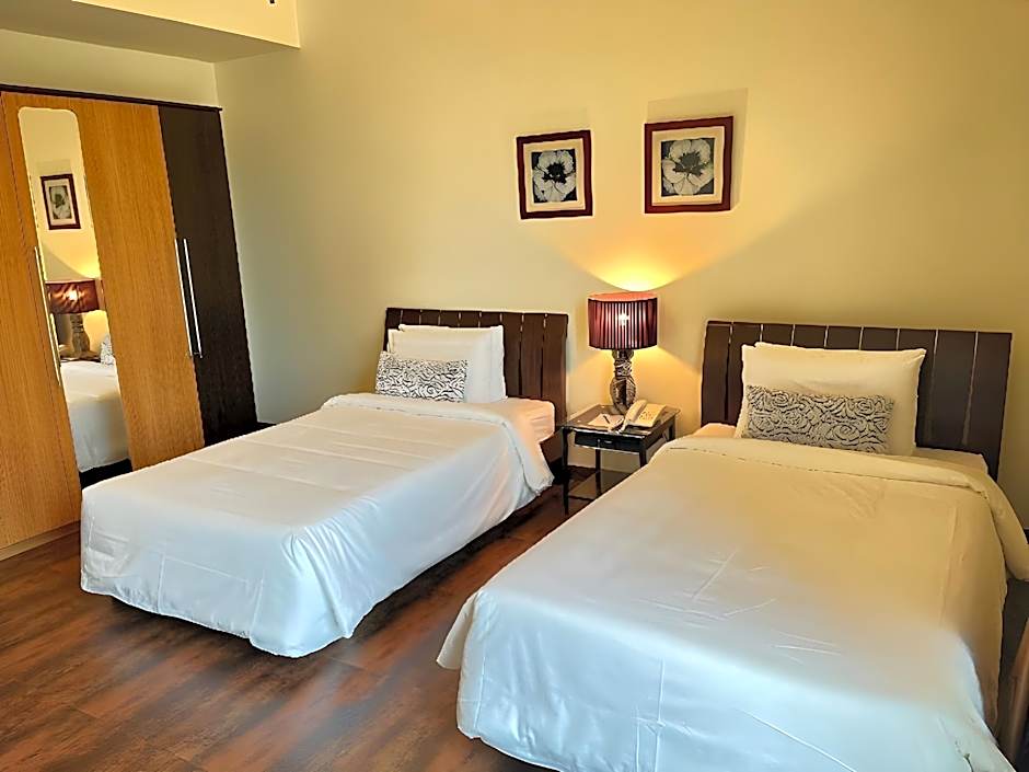 Al Manzil Hotel