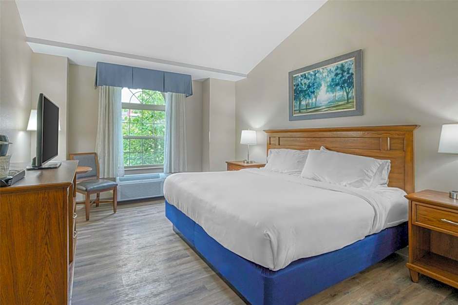 SureStay Plus Hotel by Best Western Elizabethtown Hershey