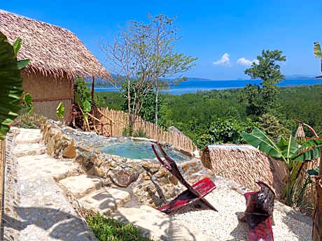 Jungle Bar Honeymoon suite & private pool