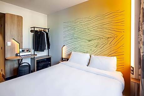 B&B HOTEL Saint-Denis Porte de Paris