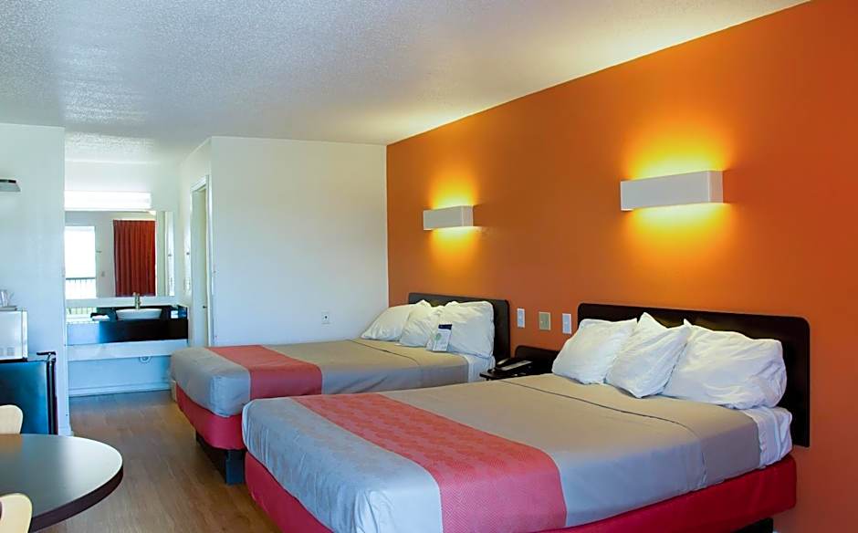 Motel 6-Cookeville, TN