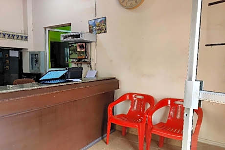 SPOT ON Sana Tourist Home