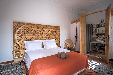 Queen Room with Garden View