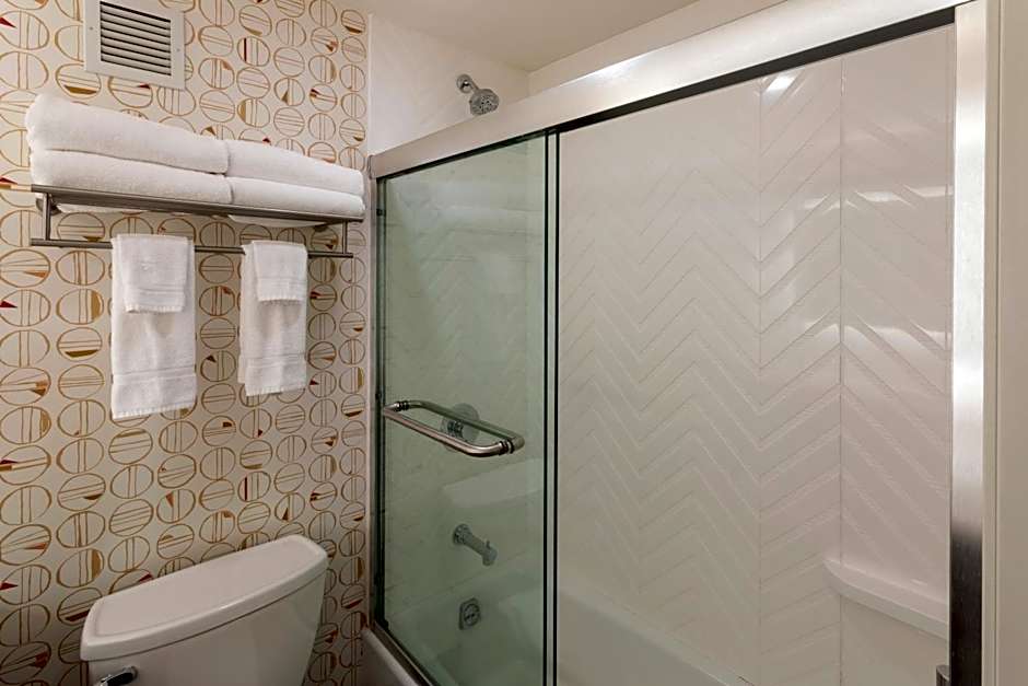 Holiday Inn Marquette by IHG