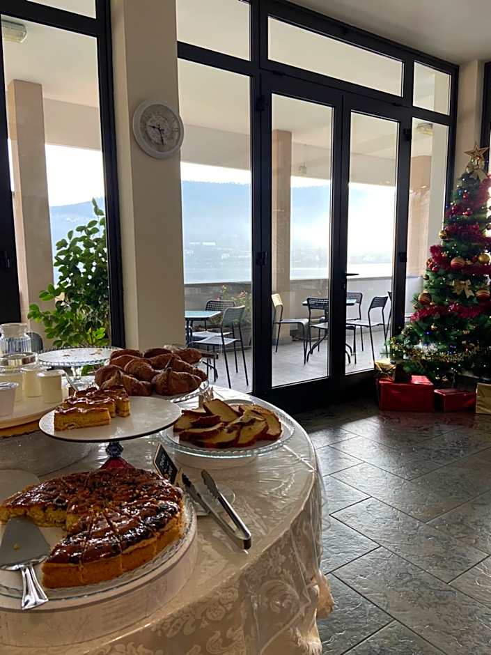 Hotel Chalet del Lago