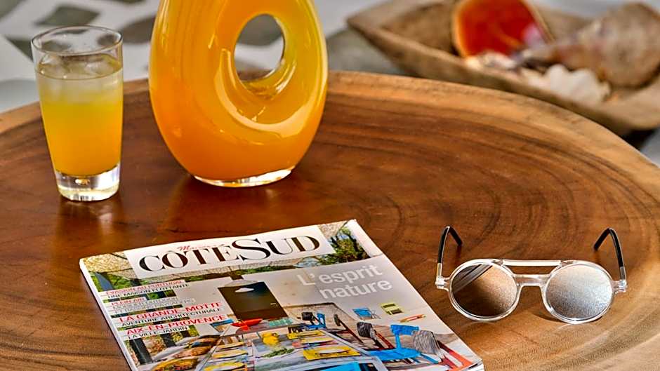 Lilly Residence-All Sea View Suites, Adults Only