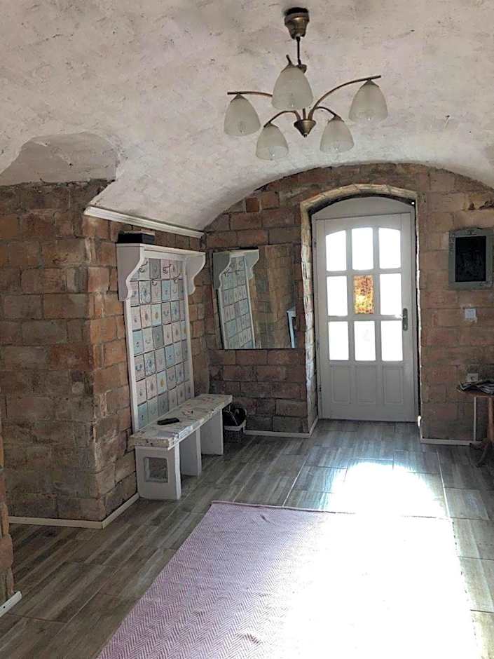 Kakukkfu Barlang-Vendeghaz