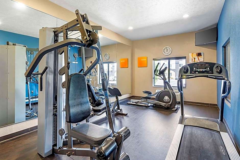 Comfort Suites Merrillville Near US 30