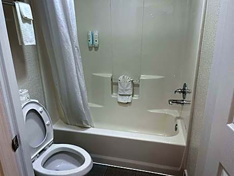 Double Room with Two Double Beds - Non Smoking