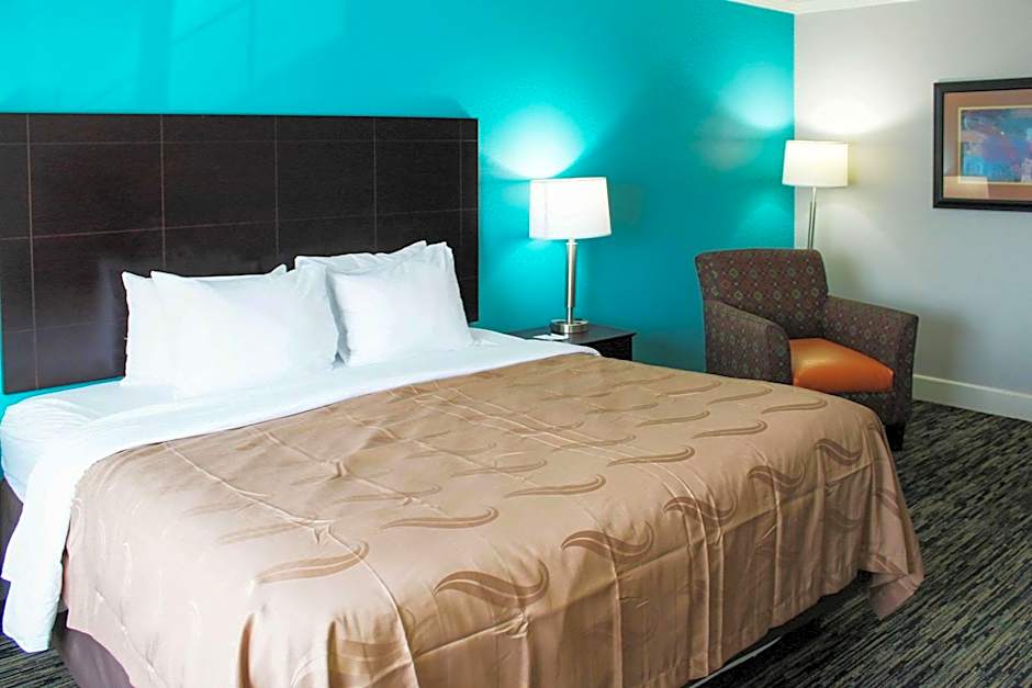 Quality Inn Crossville Near Cumberland Mountain State Park