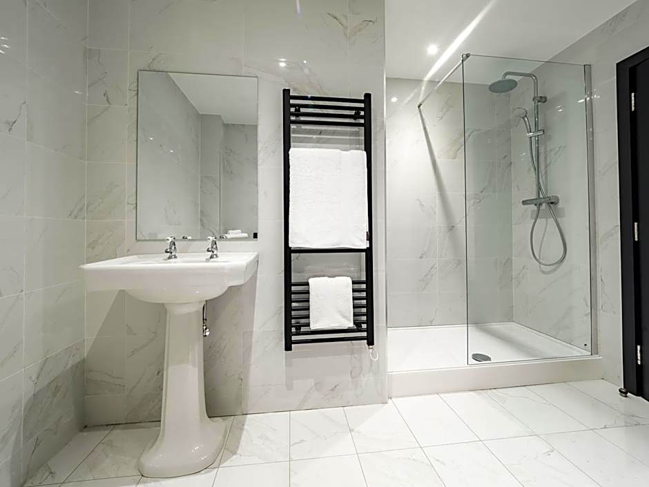 Bowers Mill Aparthotel