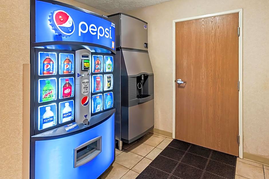 Comfort Suites Clackamas