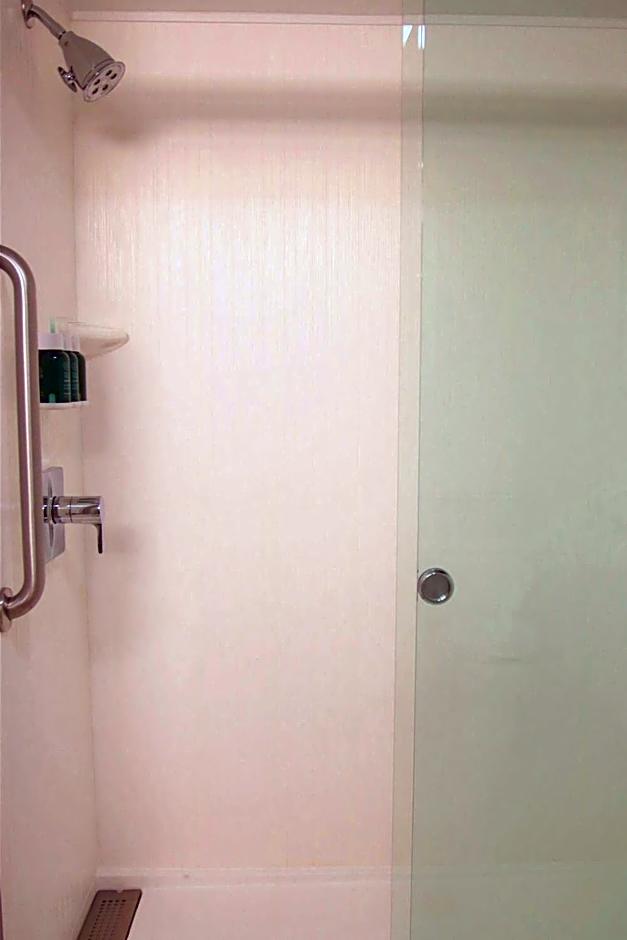Courtyard by Marriott Waterbury Downtown