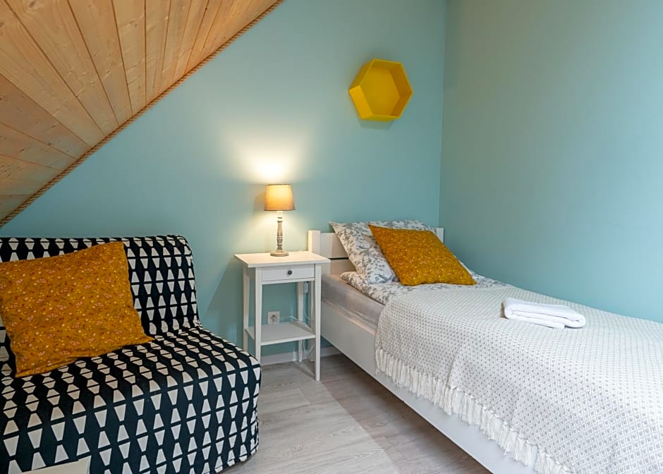 DOMKI LAURA sauna & gorąca balia