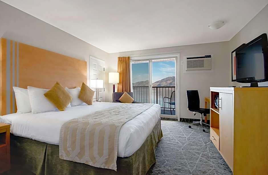 Coast Osoyoos Beach Hotel