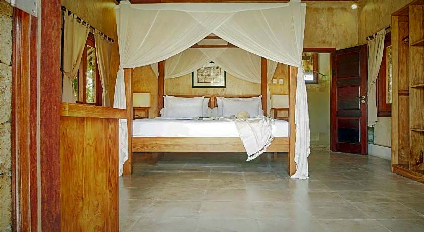 Three Monkeys Villas