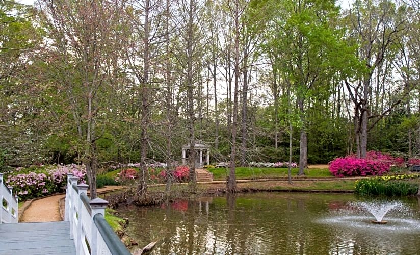 Monmouth Historic Inn