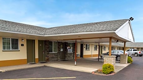 Relax Inn Bloomsburg