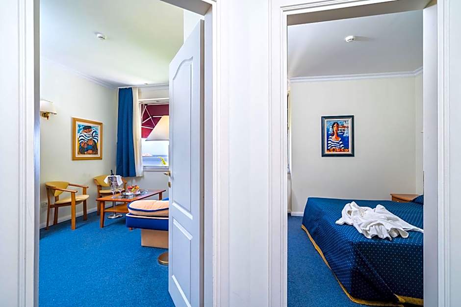 Boutique & Beach Hotel Villa Wolff