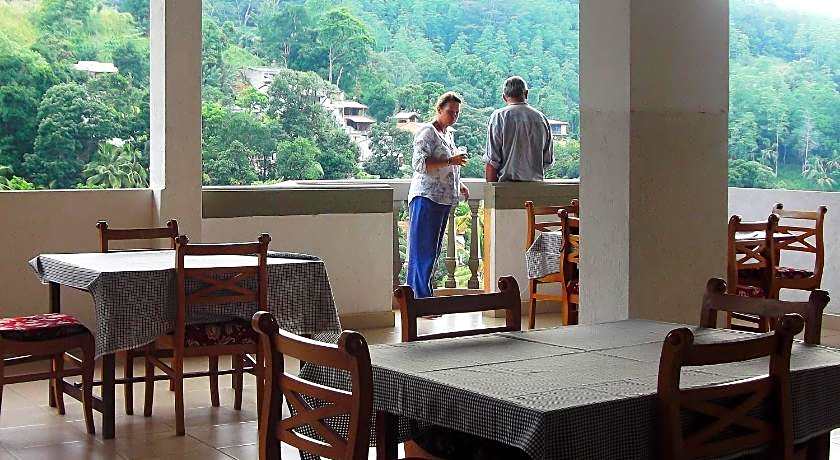 Majestic Tourist Hotel