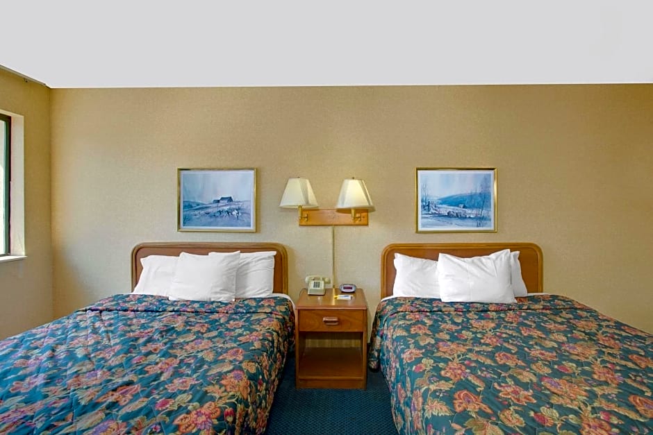 Days Inn by Wyndham Auburn/Finger Lakes Region