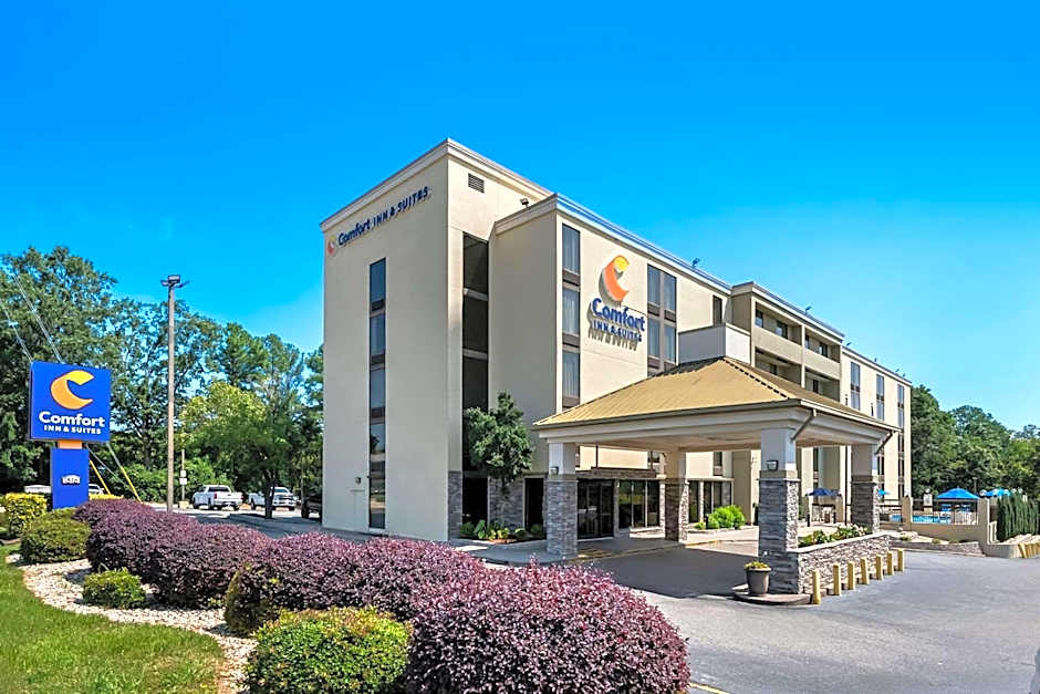 Comfort Inn & Suites Durham near Duke University