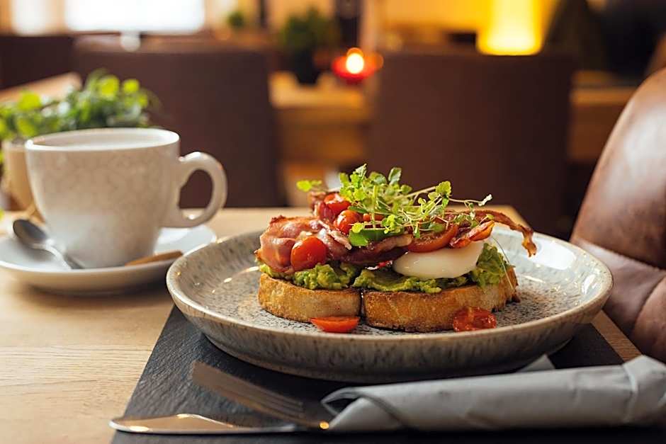 The Dolphin Hotel & Restaurant